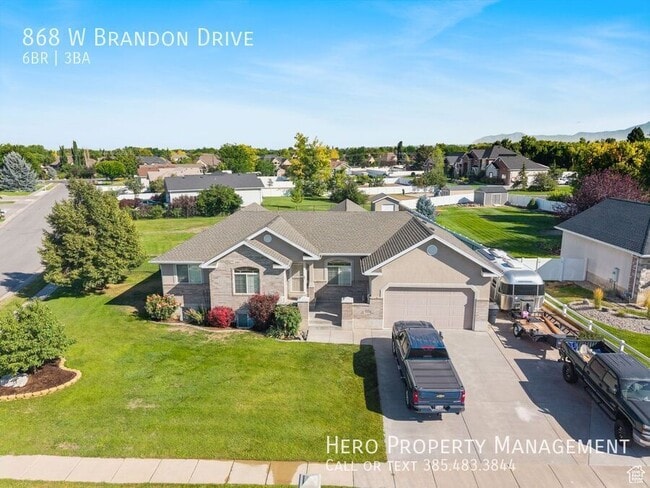 Building Photo - 868 Brandon Dr