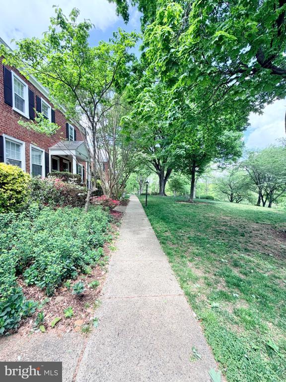 Building Photo - 4800 S 28th St