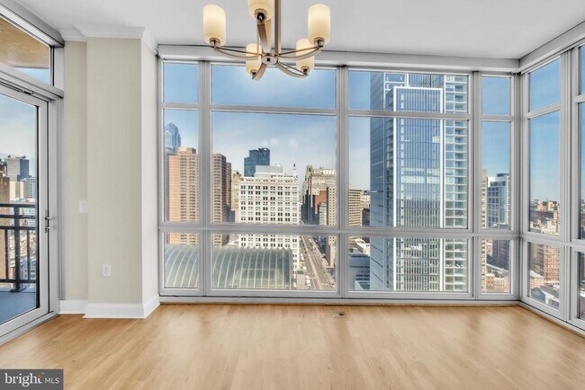 Building Photo - 400 S Broad St