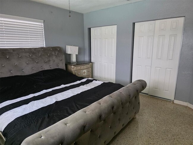 Building Photo - 4094 Whiting Dr SE