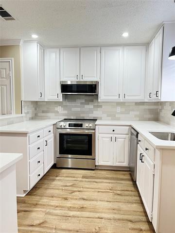 Building Photo - 204 Pear Tree Pl