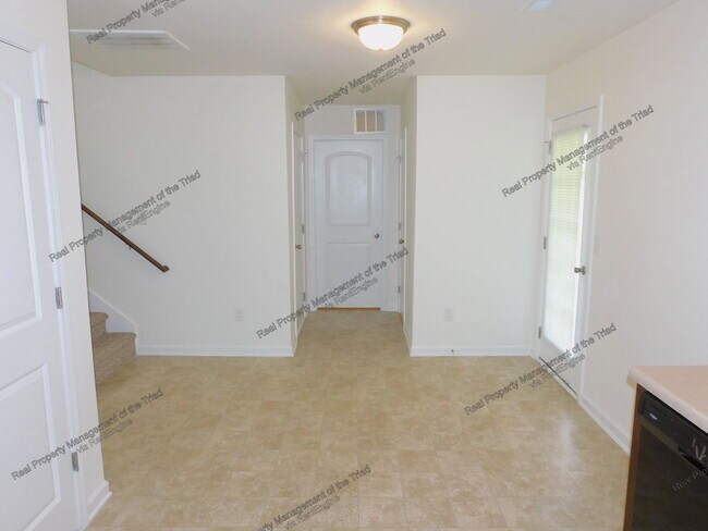 Building Photo - 4623 Chapel Ridge Dr