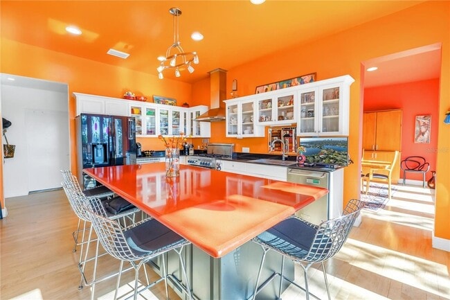 Building Photo - 838 Monterey Blvd NE