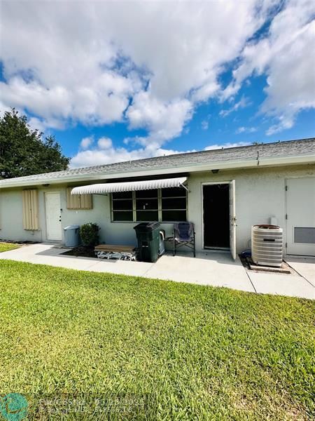 Building Photo - 14676 Canalview Dr