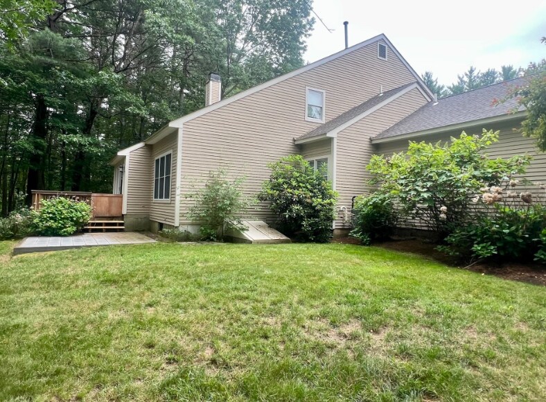 Building Photo - 8 Stonegate Ln