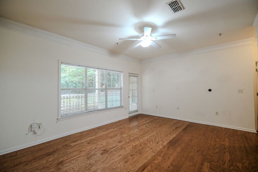 Building Photo - 4007 Westchester Ridge NE