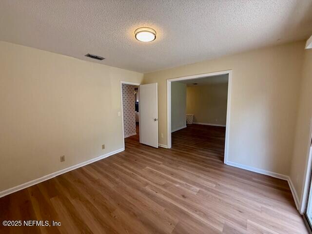 Building Photo - 5907 Gumwood Dr