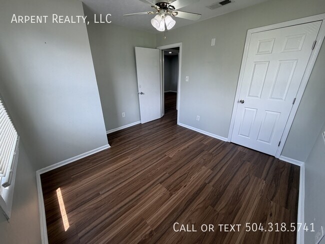 Building Photo - 2501 Delille St