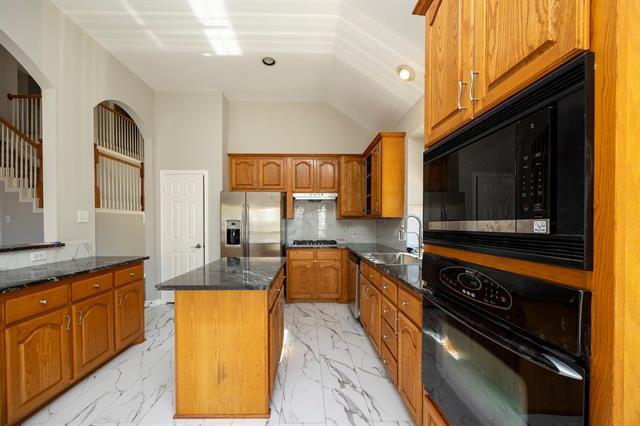 Building Photo - 725 Morningside Trail