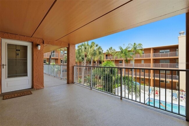 Building Photo - 12760 Indian Rocks Rd