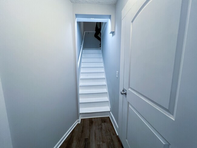 Stairwell - 5202 Leighton Ave