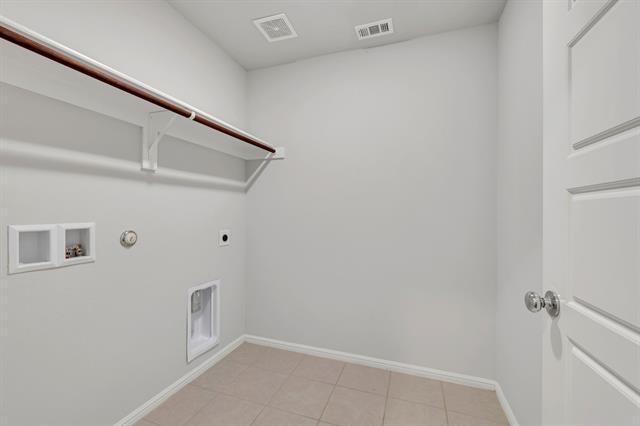 Building Photo - 7161 Red Twig Trl