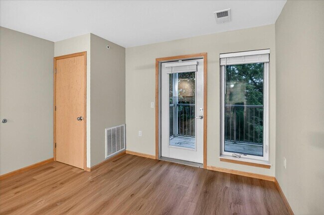Building Photo - 8206 Starr Grass Dr