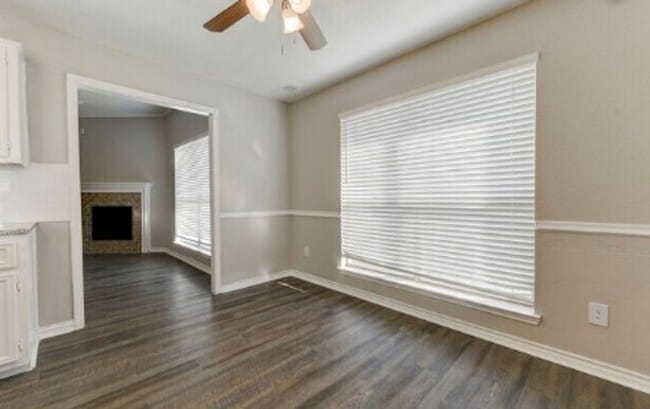 Building Photo - AVAILABLE SOON (SECTION 8 ACCEPTED)