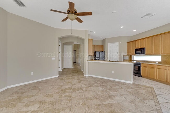 Building Photo - 8522 St Marino Blvd