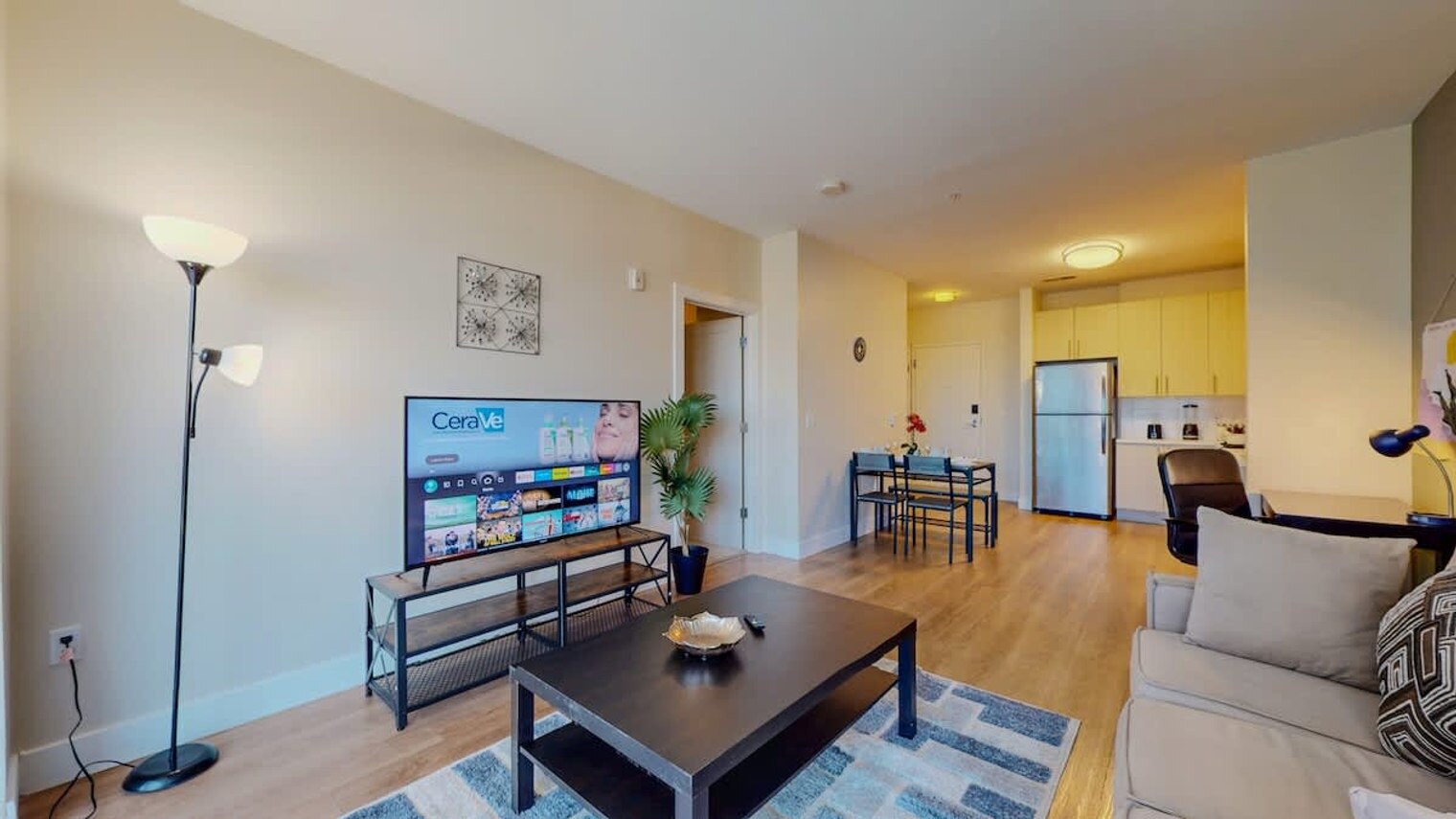 Building Photo - 545 Bedford St