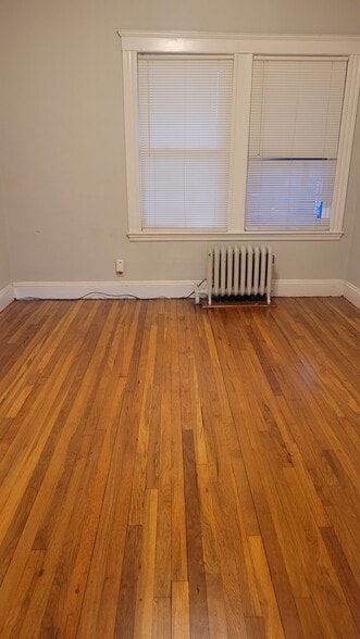 Building Photo - 258 Vine St