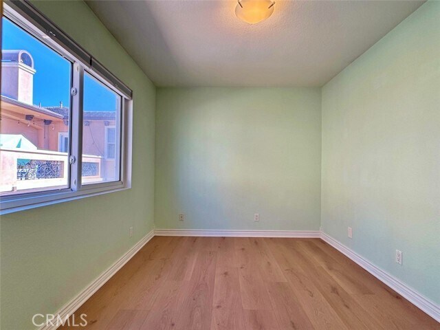 Building Photo - 1802 Vanderbilt Ln