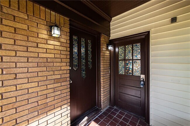 Building Photo - 1029 Katherwood Dr SW