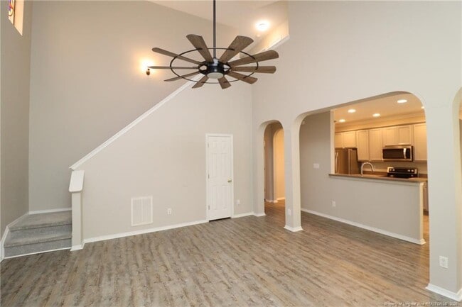 Building Photo - 805 Meeting Hall Dr