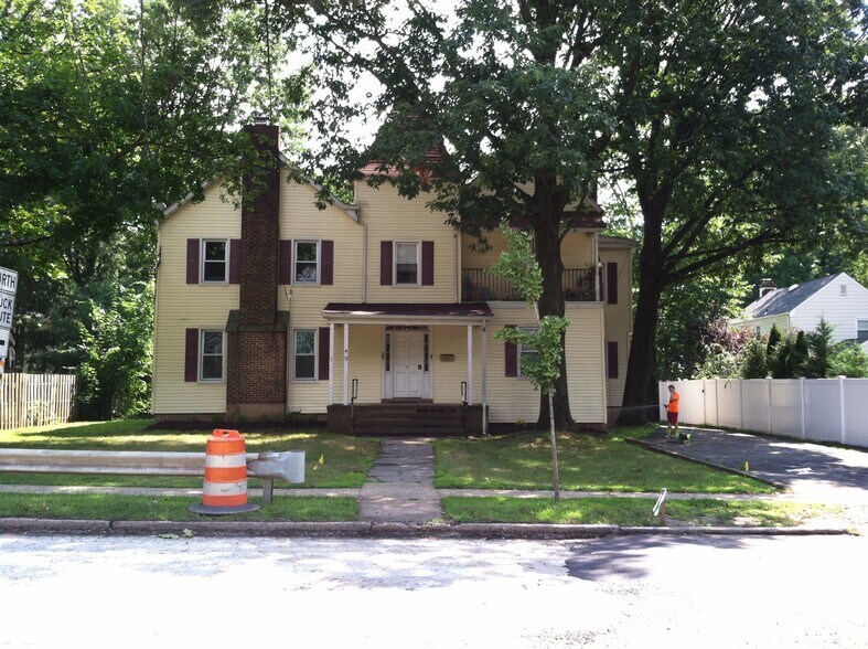 Front of house - 19 Essex Ave