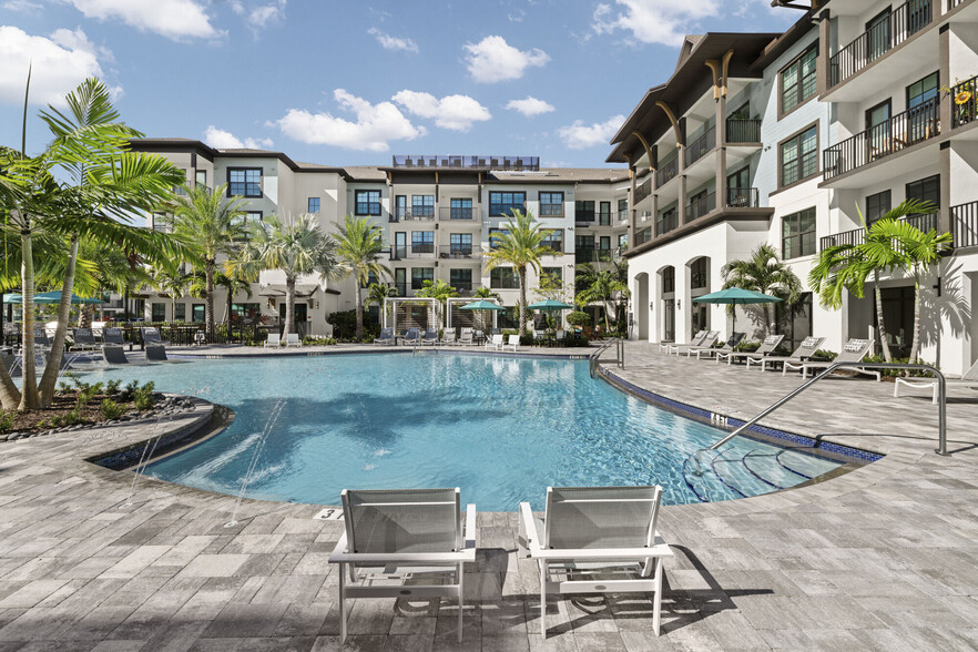 Primary Photo - Indigo Stuart Apartments