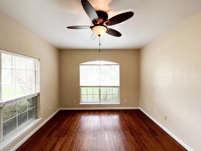 Building Photo - Available NOW!!!! This beautiful 2 story, 4 bedroom, 2 bath, two car garage with garage door open...