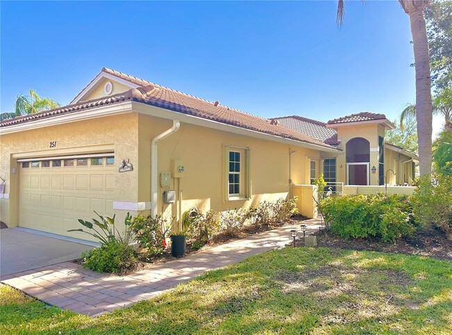 Primary Photo - 251 Vista Del Lago Way