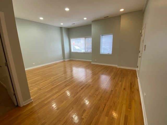 Building Photo - 1714 W Warren Blvd