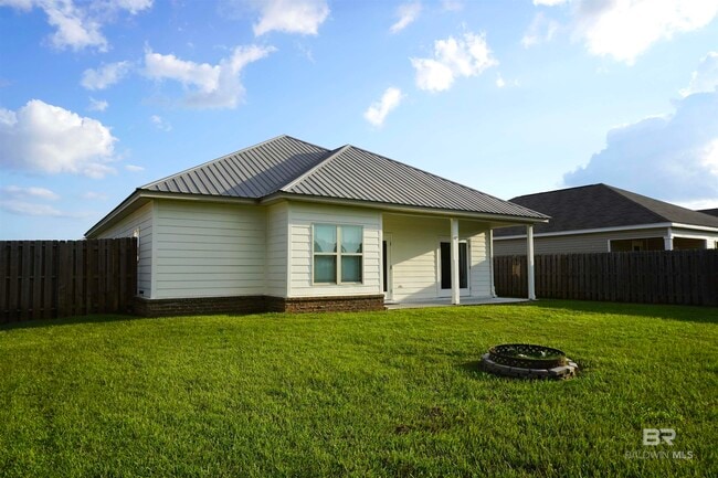 Building Photo - 17349 Lewis Smith Dr