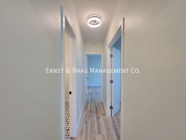 Building Photo - 1107 E. Broadway-