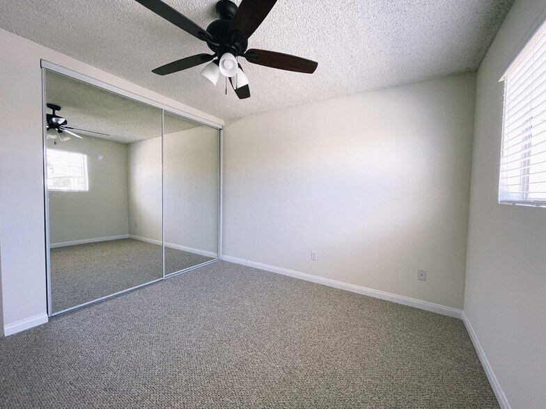 Building Photo - 3966 Cleveland Ave