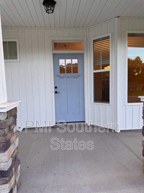 Building Photo - 41 Snowmill Rd