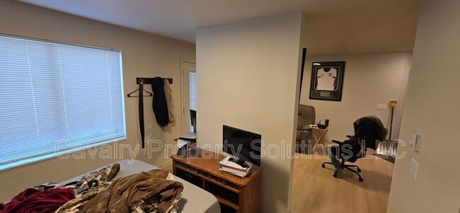 Building Photo - 1221 Commonwealth Ave