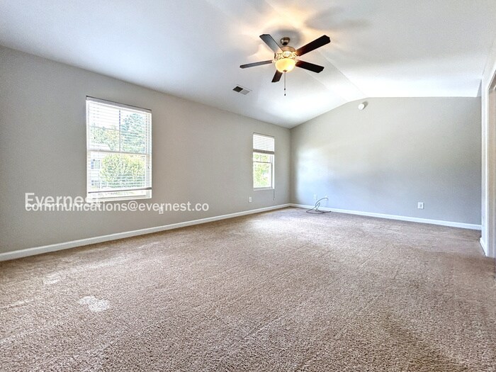 Building Photo - 345 Westridge Cir