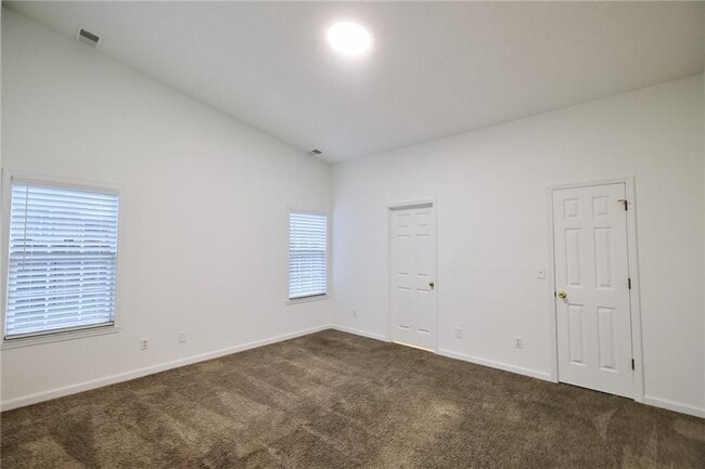 Building Photo - 1645 Fort Mason Way