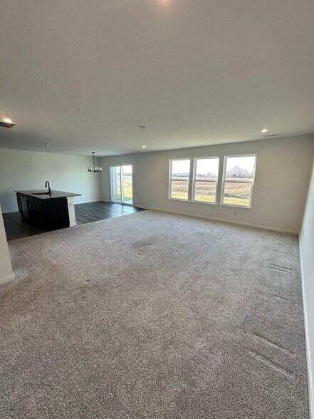 Family room - 3368 Sunbeam Pl