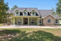 Building Photo - 232 County Rd 633