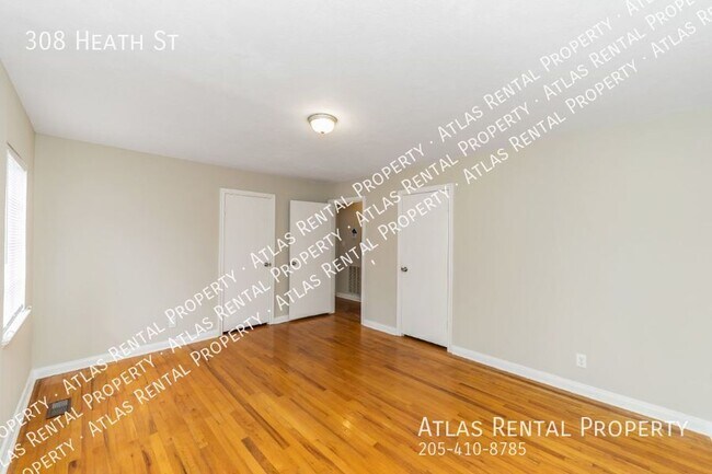 Building Photo - 308 Heath St