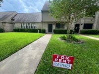 Building Photo - 6685 Kentwick Dr