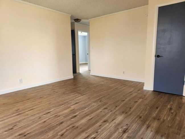 Building Photo - 708 Virginia St