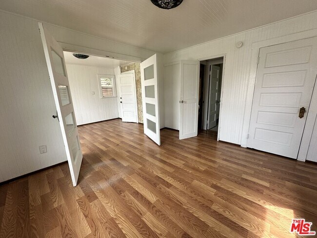 Building Photo - 49 Dudley Ave