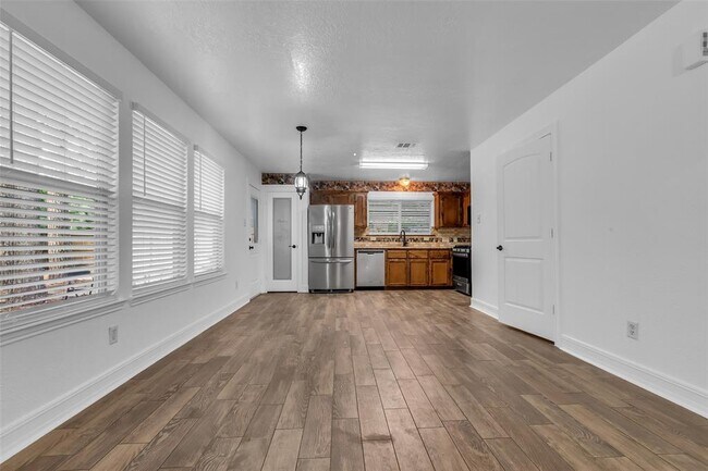 Building Photo - 22038 Soft Pines Ct