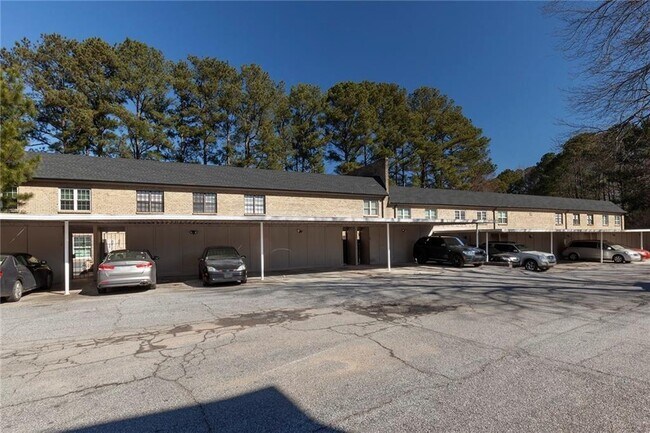 Building Photo - 330 Winding River Dr
