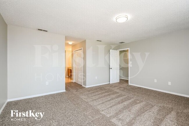 Building Photo - 2358 Rock Dr