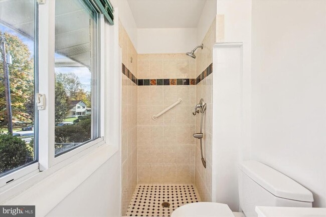 Building Photo - 11138 Byrd Dr