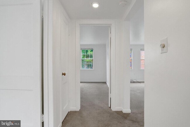 Building Photo - 1413 Belle View Blvd
