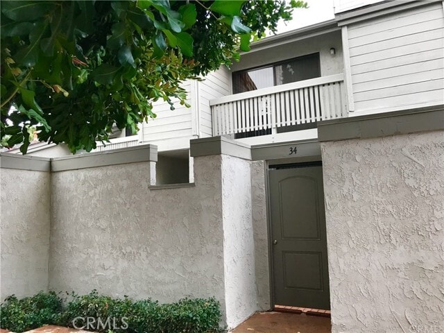 Building Photo - 2220 E Chapman Ave