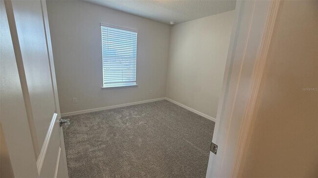 Building Photo - 5054 Holm Oak Dr