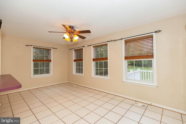 Building Photo - 131 Cypress Point Dr